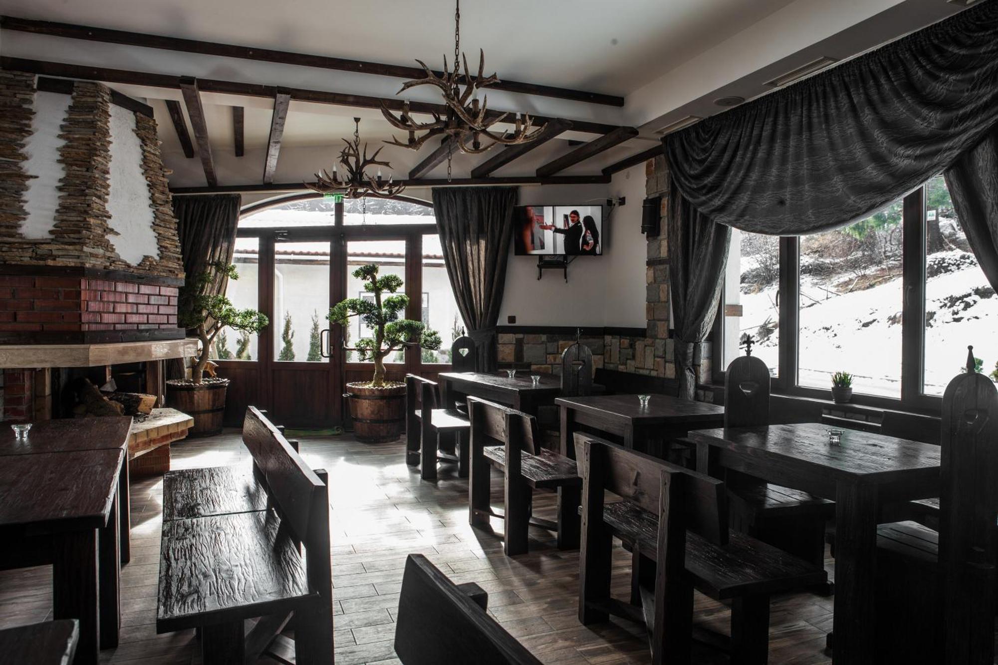 Horlog Castle Hotel Trigrad Exterior photo